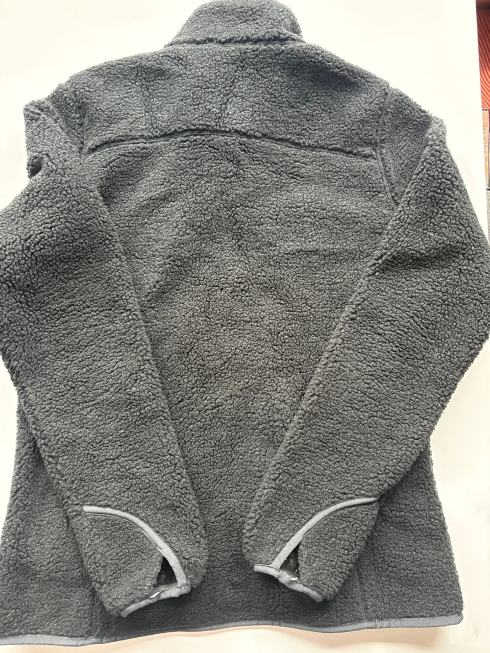 WOOLRICH black Sherpa zipper long sleeve thumb holes jacket